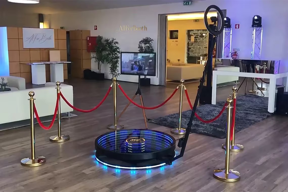 360 Photo Booth Perth hire